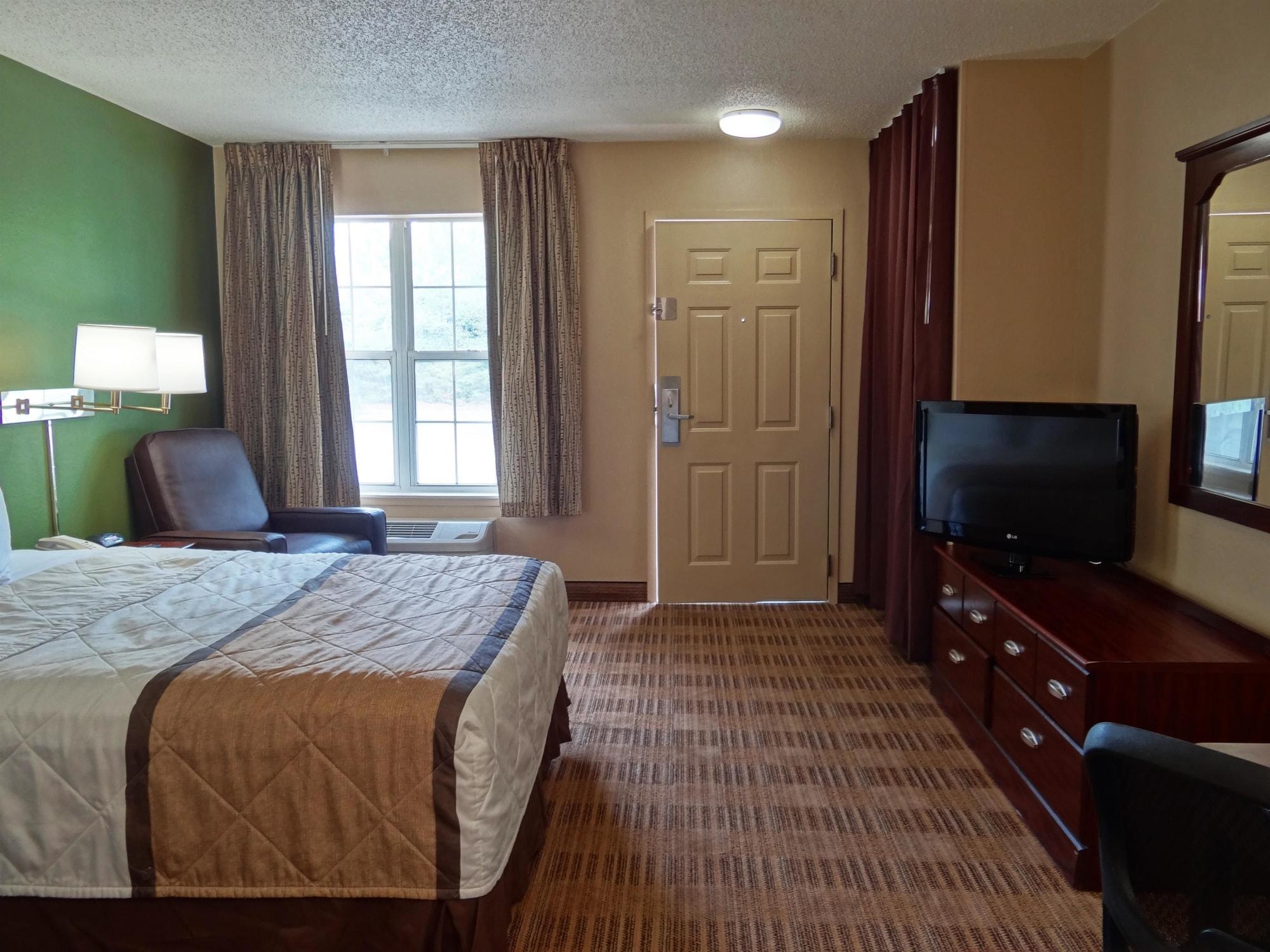 Extended Stay America Select Suites - Roanoke - Airport Экстерьер фото